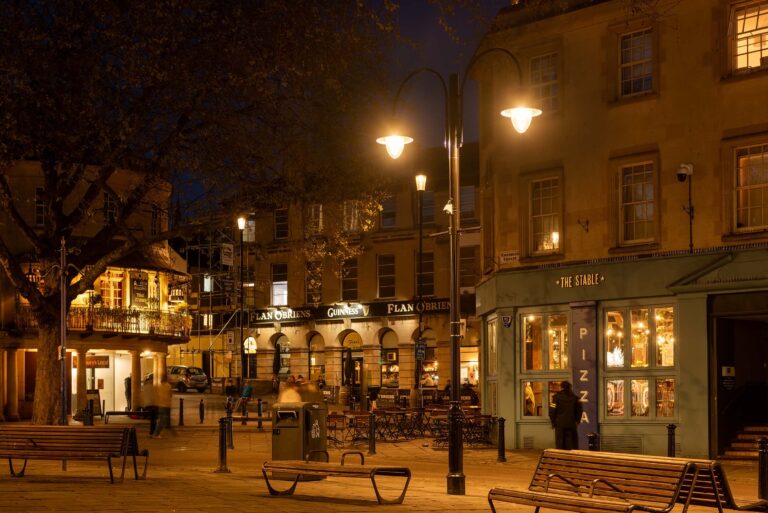 heritage LED streetlighting in Bath