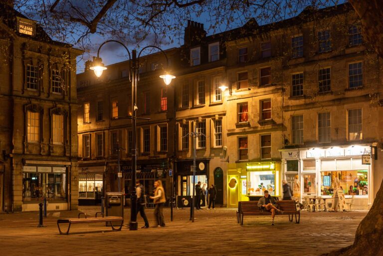 heritage LED streetlighting in Bath